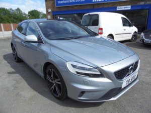 2017 Volvo V40