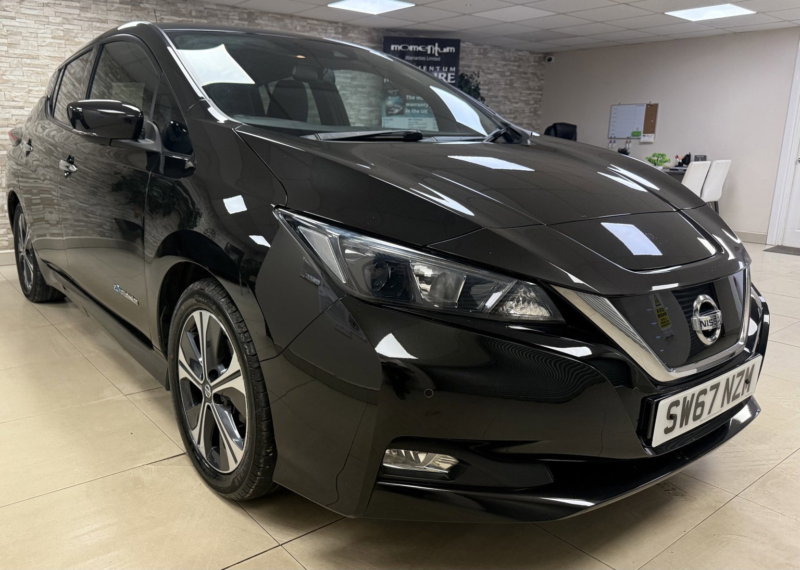 2018 Nissan Leaf 40kwh 2.zero Hatchback 5dr Electric Auto (150 Ps) in Multicolour — image 1
