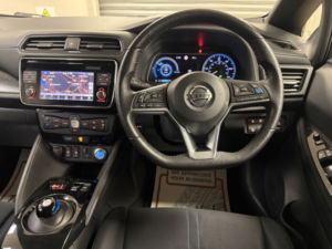 2018 Nissan Leaf 40kwh 2.zero Hatchback 5dr Electric Auto (150 Ps) in Multicolour — image 6