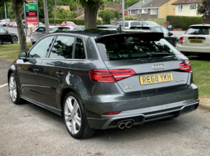 2018 Audi A3 1.5 Tfsi Cod 35 S Line Automatic in Grey — image 5