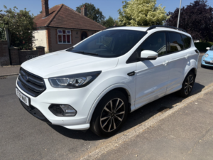 2018 Ford Kuga 2.0 Tdci Ecoblue St-Line in White — image 3