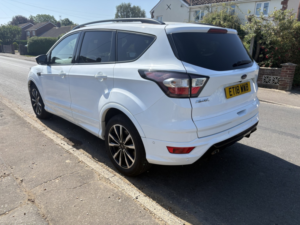 2018 Ford Kuga 2.0 Tdci Ecoblue St-Line in White — image 4