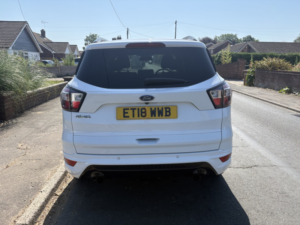 2018 Ford Kuga 2.0 Tdci Ecoblue St-Line in White — image 5