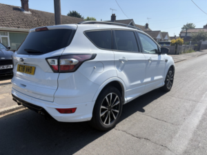 2018 Ford Kuga 2.0 Tdci Ecoblue St-Line in White — image 6