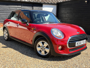 2016 MINI Hatch