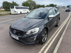 2014 Volvo Xc60 2.4 Diesel R Design Lux Nav AWD Manual in Grey — image 3
