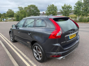 2014 Volvo Xc60 2.4 Diesel R Design Lux Nav AWD Manual in Grey — image 4