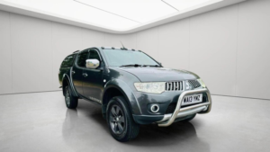 2013 Mitsubishi L200