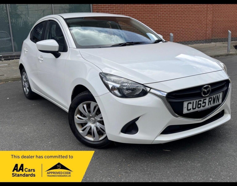 2015 Mazda Mazda2 1.5 Skyactiv-G Se Euro 6 (s/s) 5dr in White — image 1
