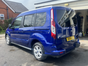 2019 Ford Tourneo Connect 1.5 Tdci Titanium in Blue — image 5