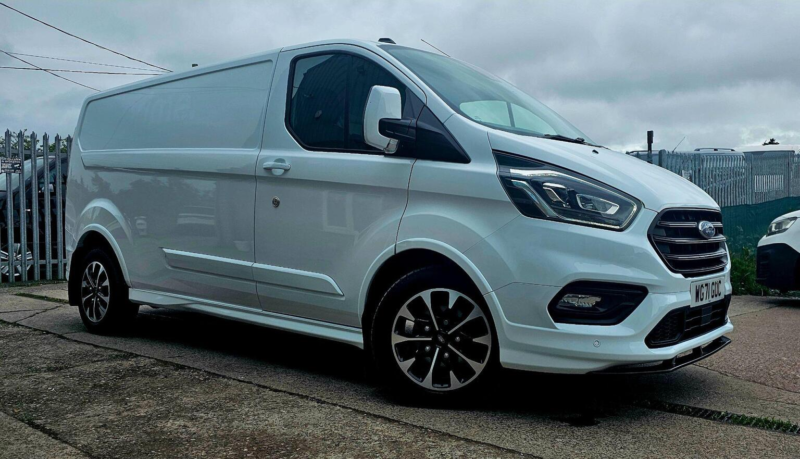 2021 Ford Transit Custom 2.0 310 Ecoblue Sport L2 H1 Euro 6 (s/s) 5dr in White — image 1