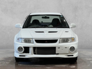 1999 Mitsubishi Lancer 2.0 Evo Vi Gsr 4dr in White — image 2