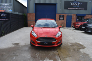 2015 Ford Fiesta 1.6 Titanium Powershift Euro 6 5dr in Red — image 2