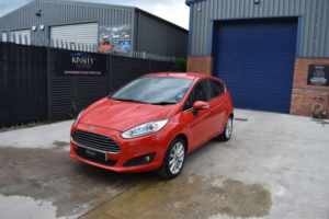 2015 Ford Fiesta 1.6 Titanium Powershift Euro 6 5dr in Red — image 3