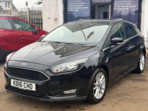 2016 Ford Focus 1.6 Zetec Powershift Euro 6 5dr in Black — image 3