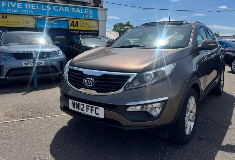 2012 Kia Sportage 1.7 Crdi Ecodynamics 2 2WD Euro 5 (s/s) 5dr in Brown — image 1