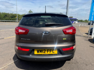 2012 Kia Sportage 1.7 Crdi Ecodynamics 2 2WD Euro 5 (s/s) 5dr in Brown — image 4