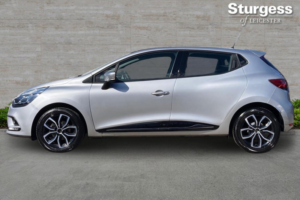 2026 Renault Clio 1.5 Dci Play Euro 6 (s/s) 5dr in Silver — image 4