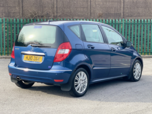 2010 Mercedes-Benz A Class 1.5 A160 Elegance Se in Blue — image 4
