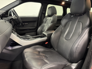 2015 Land Rover Range Rover Evoque 2.2 Sd4 190bhp Dynamic Auto in Red — image 3
