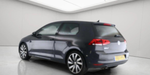 2017 Volkswagen Golf 1.6 Tdi Bluemotion Tech Gt Edition Euro 6 (s/s) 3dr in Grey — image 3