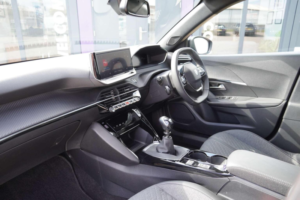 2024 Peugeot 2008 1.2 Puretech Allure Euro 6 (s/s) 5dr in Grey — image 3