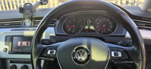 2016 Volkswagen Passat 2.0 Tdi Bluemotion Tech Se Business in Blue — image 3