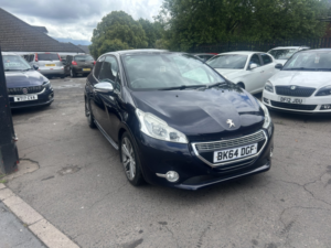2014 Peugeot 208 1.6 E-Hdi Xy in Blue — image 3