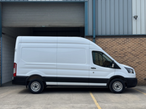 2022 Ford Transit 2.0 Transit Leader Van 350 L3 H3 2.0l Ecoblue 130ps Lwb Fwd Ac Nav 6 Speed Manual in White — image 4