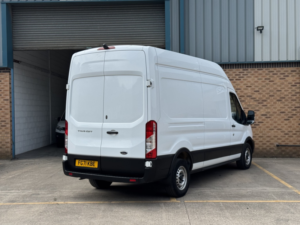 2022 Ford Transit 2.0 Transit Leader Van 350 L3 H3 2.0l Ecoblue 130ps Lwb Fwd Ac Nav 6 Speed Manual in White — image 6