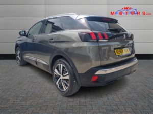 2018 Peugeot 3008 1.5 Bluehdi Allure in Grey — image 5