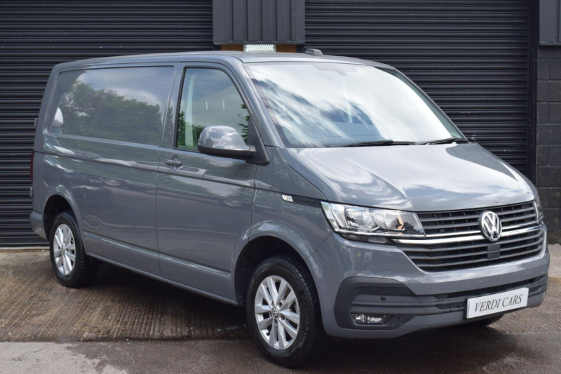 2023 Volkswagen Transporter 2.0 Tdi T28 Highline Fwd Swb Euro 6 (s/s) 5dr in Grey — image 1