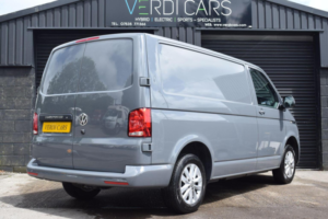 2023 Volkswagen Transporter 2.0 Tdi T28 Highline Fwd Swb Euro 6 (s/s) 5dr in Grey — image 6