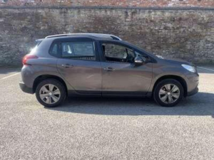 2017 Peugeot 2008 1.2 Puretech Active Euro 6 5dr in Grey — image 4