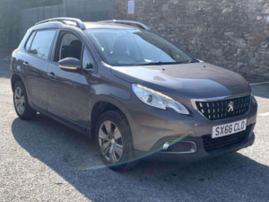 2017 Peugeot 2008 1.2 Puretech Active Euro 6 5dr in Grey — image 5