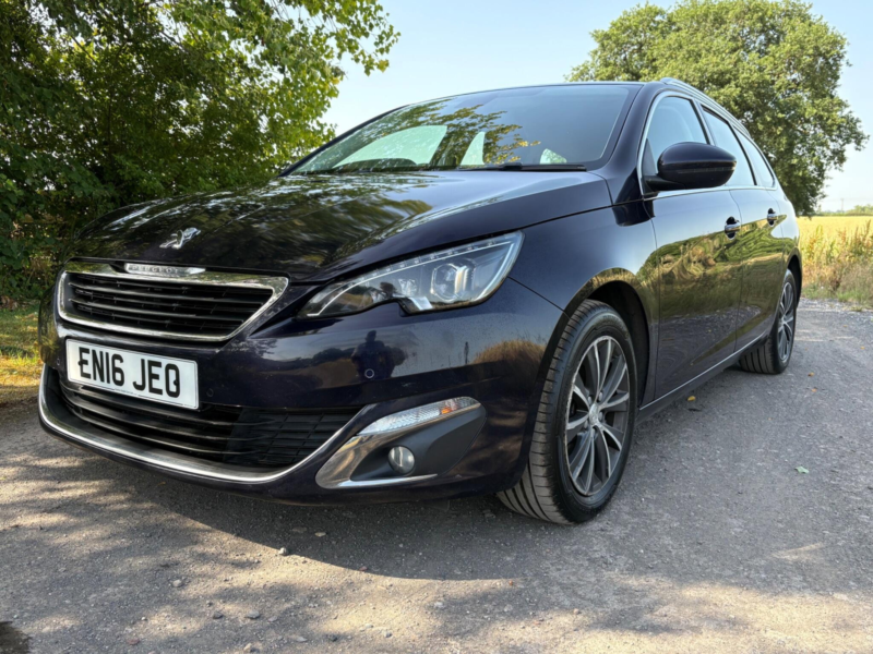 2016 Peugeot 308 Sw 1.6 Bluehdi Allure Euro 6 (s/s) 5dr in Blue — image 1