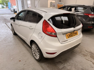 2012 Ford Fiesta 1.4 Titanium in White — image 3