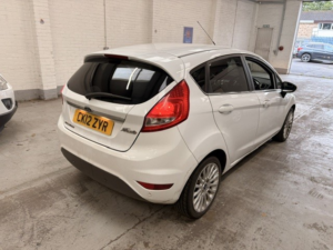 2012 Ford Fiesta 1.4 Titanium in White — image 4