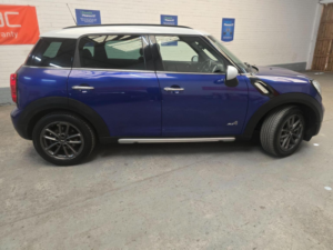 2014 MINI Countryman 1.6 Cooper D All4 Euro 6 (s/s) 5dr in Blue — image 6