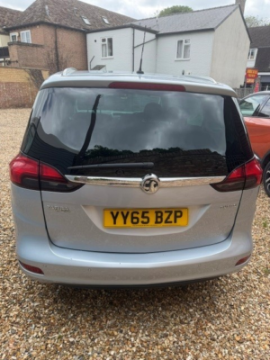 2015 Vauxhall Zafira Tourer 1.4 I Turbo Se in Silver — image 5
