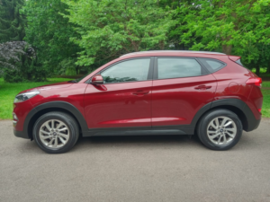 2016 Hyundai Tucson 1.7 Tucson Se Nav 1.7 D 116ps Bd +fss in Red — image 3