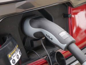 2023 Kia Niro 64.8kwh 2 SUV 5dr Electric Auto (201 Bhp) in Red — image 3