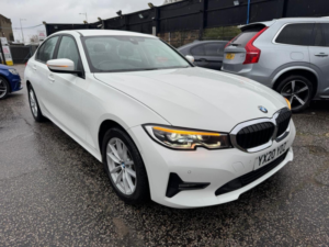 2020 BMW 3 Series 2.0 320i Se Auto Xdrive Euro 6 (s/s) 4dr in White — image 6