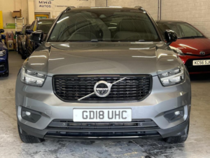 2018 Volvo Xc40 2.0 D4 First Edition SUV 5dr Diesel Auto AWD Euro 6 (s/s) (190 Ps) in Grey — image 3