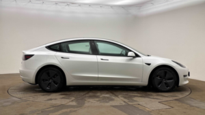 2022 Tesla Model 3 Standard Range Plus in White — image 4