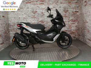2024 Aprilia Sr