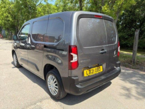 2021 Citroen Berlingo 1.5 Bluehdi 650 Enterprise M Swb Euro 6 (s/s) 5dr in Grey — image 5