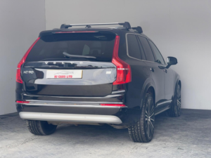 2022 Volvo Xc90 2.0h T8 Recharge 18.8kwh Inscription Pro Auto 4WD Euro 6 (s/s) 5dr in Black — image 4