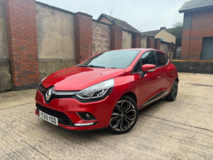 2019 Renault Clio 0.9 Tce Iconic Euro 6 (s/s) 5dr in Red — image 4