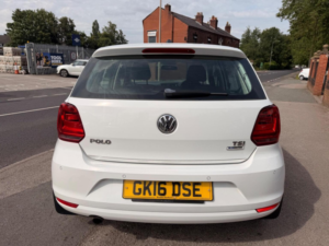 2016 Volkswagen Polo 1.2 Tsi Bluemotion Tech Se Euro 6 (s/s) 5dr in White — image 5